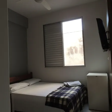 Hotel Economy 888 - Próximo a Praça da Estação e Rodoviária-2